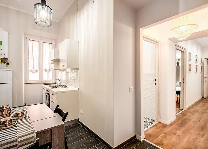 Monti Quiet And Spacious Appartement Rome